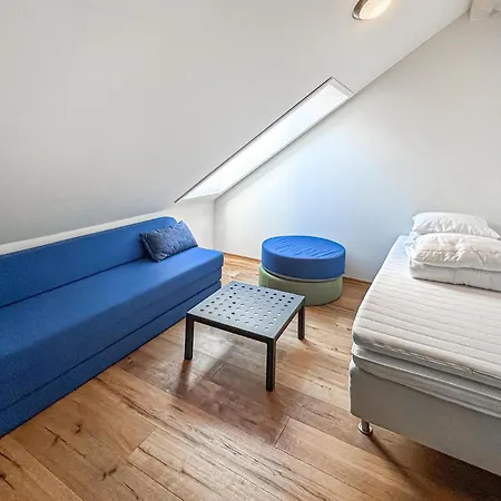 Apartment Pet Friendly In With Wifi *
